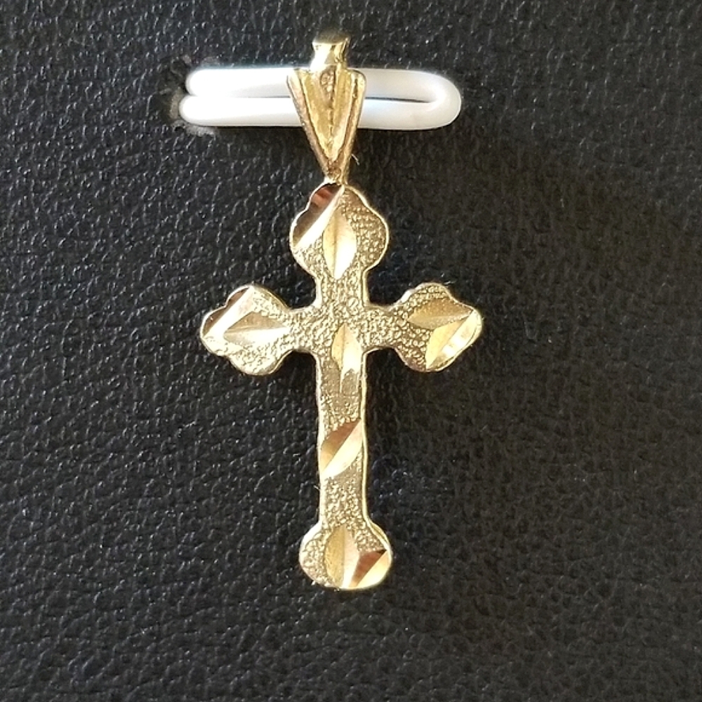 10K Gold Cross Pendant
